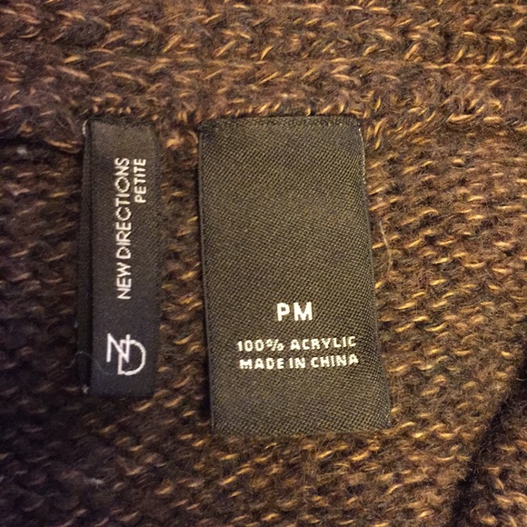 New Direction Sweater Size PM - Picture 7 of 8